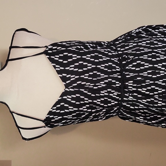 Banana Republic Maxi Dress - Picture 5 of 15